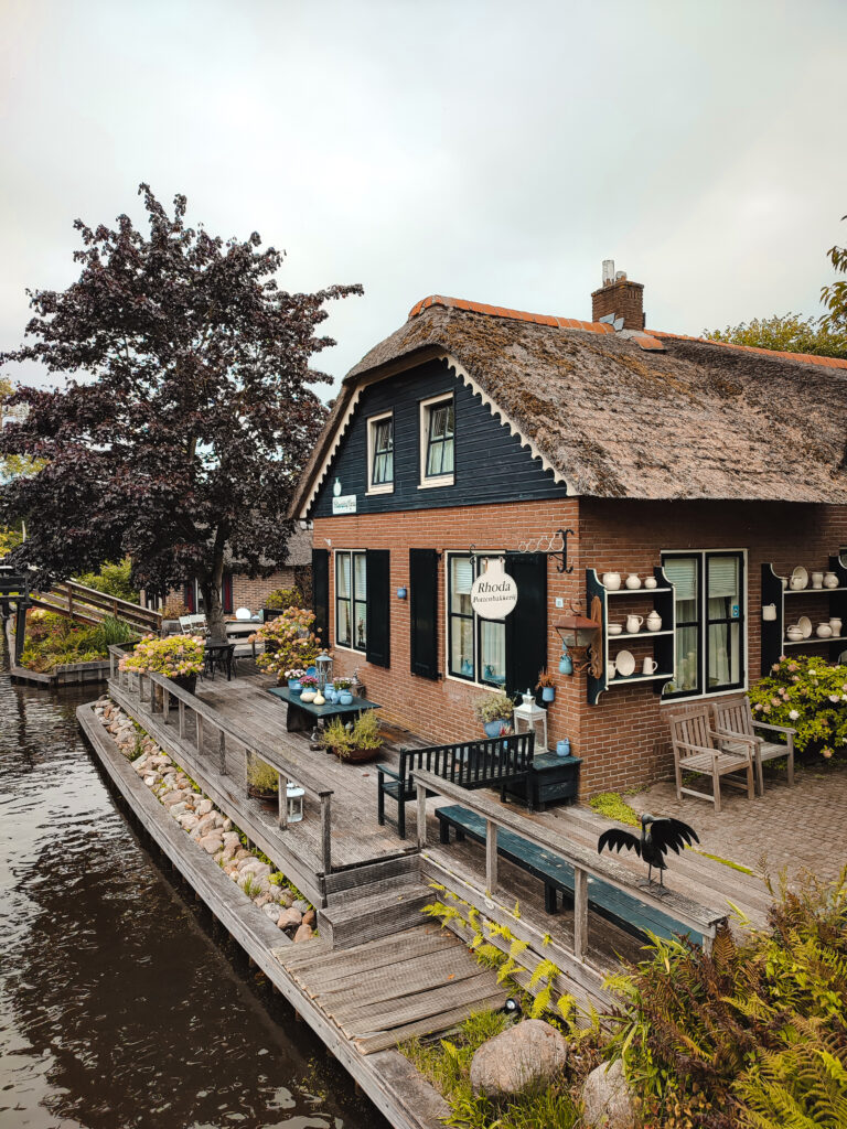 pottery Rhoda giethoorn