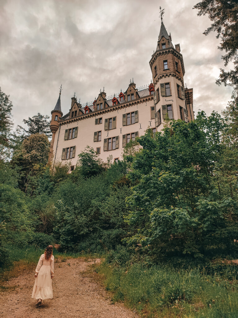 meysembourg castle