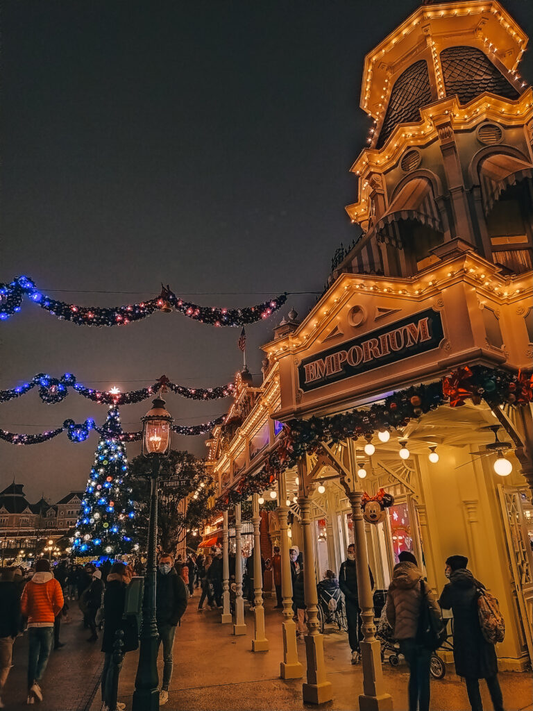 disneyland paris christmas
